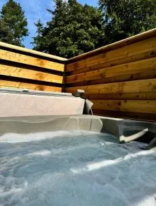 Balor 1 - Hot Tub-Perth-Pets - Luncarty