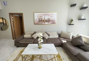 Luxurious 2-Bedroom Haven