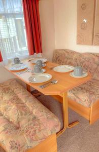 Budget Friendly Caravan