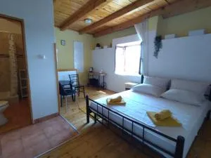 Tip-Top apartments - Podstražje