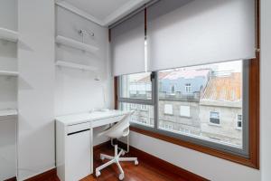 Estudio moderno con parking by CABANA Rentals