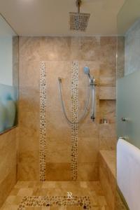 Bayview Two Bedroom Executive Suite - Corazon Cabo