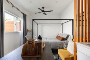 Sleek Luxury Studio with Patio LAX & Beach Access