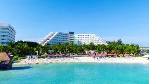 绿洲棕榈全包型酒店 - 坎昆