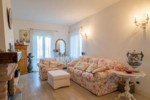 GuestHost - Romantic Apt in Green near Bellagio