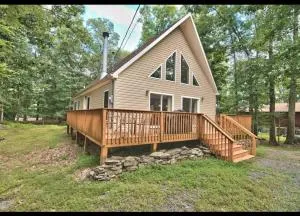 Chalet in Masthope Community - Eldred