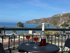 4 Saints apartement - 4hvězdičkové hotely ve městě Ribeira Brava