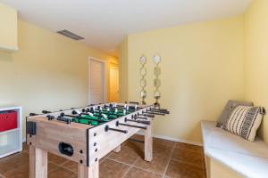 Spacious & Serene 6-Br Family Retreat in Kirkland