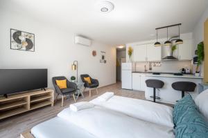 River Sunshine Apartment