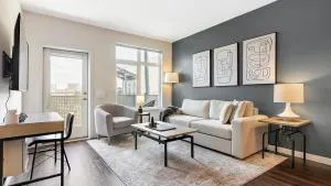 Landing at Cortona at Forest Park - 1 Bedroom in Cheltenham - 芬顿