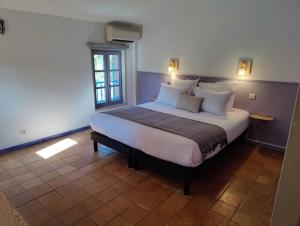 Hotels Le Mas des Laurels : photos des chambres