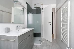 Eles apartment