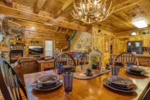 Chalet room in A Stone's Throw