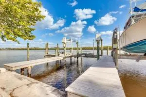 6 Mi to Beach Riverfront Home in Ruskin! - Parrish