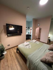 Charme and Cozy Apartment 3 Km away from Duomo