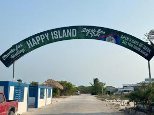 La Buena Vida - 2BR Secret Beach Off Grid Escape