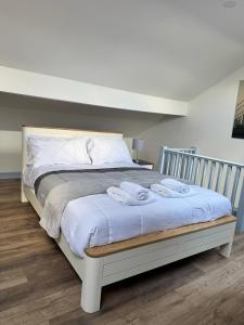 Stylish Loft Near Birmingham