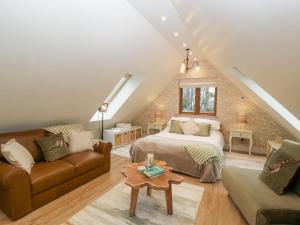 Pheasants Rise Apartment