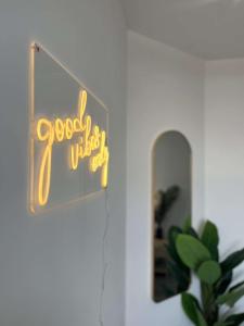 Wild City Centre Double Suite - Ping Pong Table, Free Gym