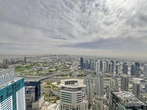 Vacationer Holiday Homes I High Rise 1 Bed l Skyline View in Dubai Marina