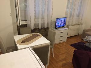 Apartman Zira