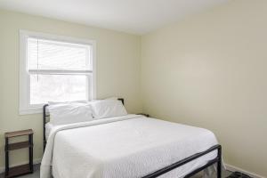 DTW Metro-Airport entire cozy house