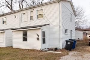 DTW Metro-Airport entire cozy house