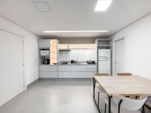 Lindo Flat Planejado com Vista Para Cidade