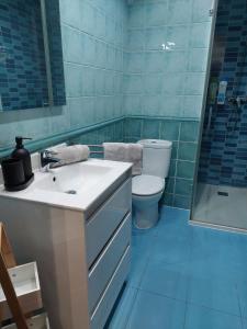 Nuevo, junto al Ayuntamiento y Casco Viejo