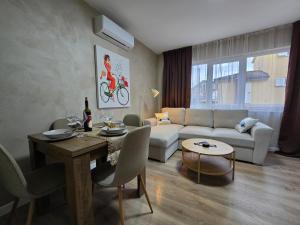 Dolce vita - apartments with pool near Poreč