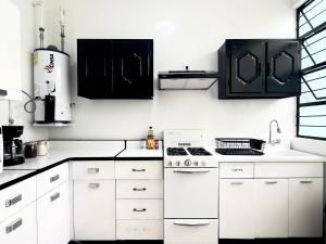 Villa by Centro Medico Occidente 3 br