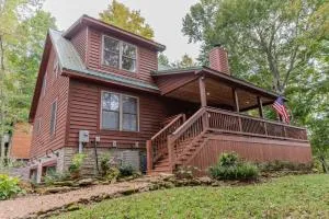 The Shady Pine at Barren River Lake, Kentucky - Fountain Run