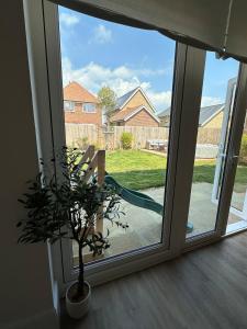 3 bed 3 en-suite - HOT TUB!