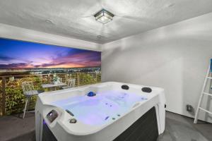 The California II - Mission Hills Hideaway