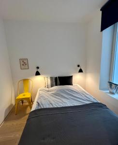 One-Bedroom Apartment with Balcony - Third Floor room in rdl27