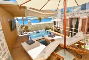 Villasonboard Rock Villa 3 Bed, 3 Bath, Jacuzzi, Seaside Ermioni