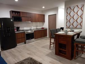 Ejecutivo y ubicado pool gym security