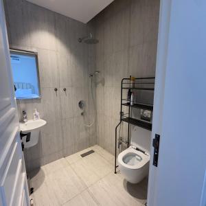 شقة فاخرة ومميزة في حي الملقا - luxury premium apartment in Al Malqa