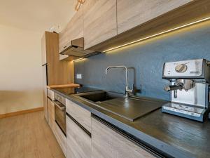 Appt cosy 75m², piscine, spa, 2 chambres, skis aux pieds, vue panoramique Les Arcs 1600 - FR-1-461A-27
