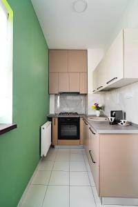 Cismigiu Park Studio - Fresh & Serene Flat with Light-Filled Interiors