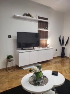 Apartman Innocence Sajam