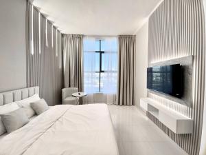 Al Manara Premium Lux Studio