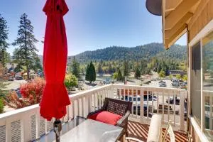 Lake and Mountain-View Home Walk to Downtown! - Cedarpines Park