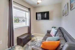 Melbourne Apartment Near Downtown and Beaches! - 墨尔本比奇