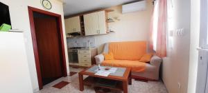 Apartment Novalja Simic