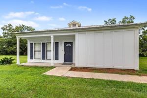 Country Living with Fishing Lake and Bright Stars