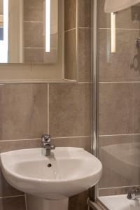 Stylish Modern Apartment