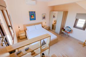 Top Hill Deluxe Maison & Suite, sea view, Nikiti