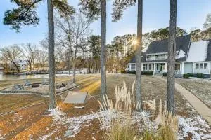 Waterfront Home with Dock on Lake Gaston! - Littleton