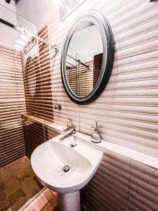 ORHO Hotel Boutique Marbella PTY, AIRPORT SHUTTLE OPTION- PRICE SEPARATE